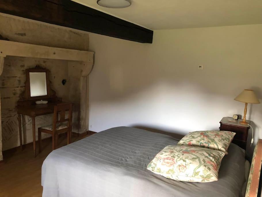 Vakantiehuis Maison De Campagne, Confort Romagne (Vienne)